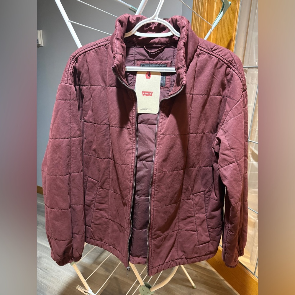 Levi's Women's Maroon Quilted Bomber Jacket